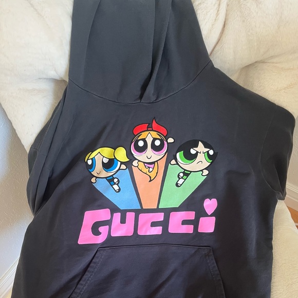 Mega Yacht Hoodie | museosdelima.com